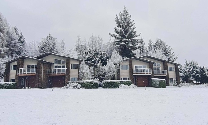 Ohakune House | Near new property in Ohakune at the base of Ruapehu, ideal for family get aways