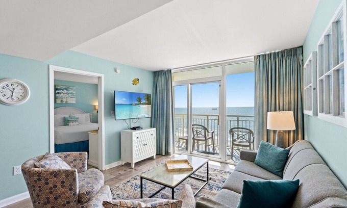 Myrtle Beach Condo | Need a beach getaway? Book our gorgeous Condo now!