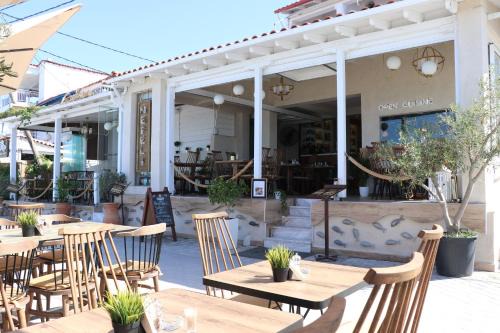 Polichrono Apartment | Nefeli Seaside Apartments