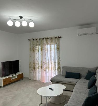 Qafe e Gjashtes Apartment | Neli Villa & Apartments