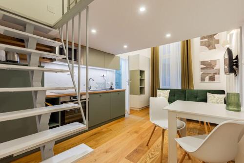 Palace District Apartment | NescaFlat 3in1 Second apartment