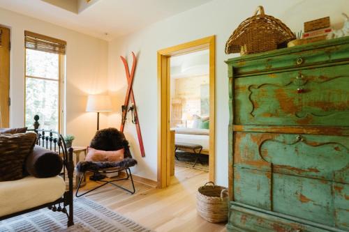Salt Lake Mountain Resorts Apartment | Nest at Solitude Cozy Ski In Ski Out