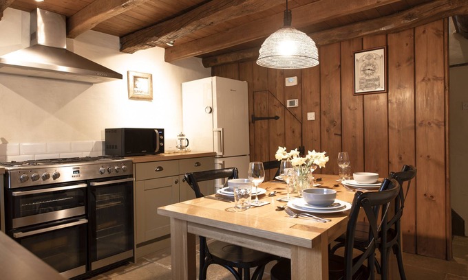 Lofthouse Cottage | Nestled in the fantastic Nidderdale countryside The Gamekeeper at Low Hole Bottom is situated two mi