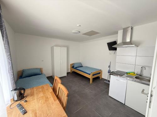Rhein-Erft-Kreis District Apartment | Neu 2025 Apartment mit Bad und Küche zwischen Köln und Bonn