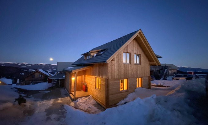 Bad Sankt Leonhard im Lavanttal Ski Chalet | New 1A Chalet with TOP Sauna next to hikes/ski slopes