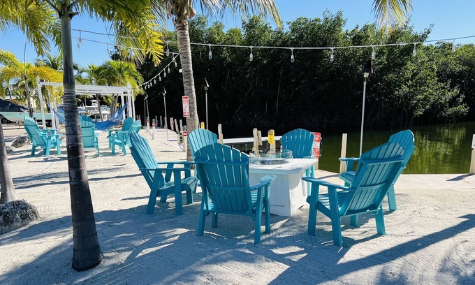 Key Largo Village House | New 2021 RV in the Key largo Center