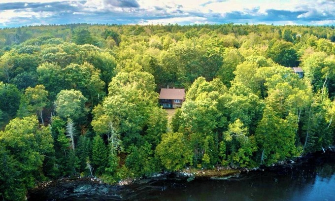 Sorrento Cabin | NEW! 3 Acre Log Cabin w/Bay Views, Firepit & Grill Near Acadia