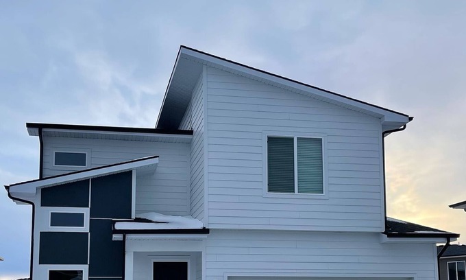 Grimes House | New 3 Bedroom House with attached Garage Parking