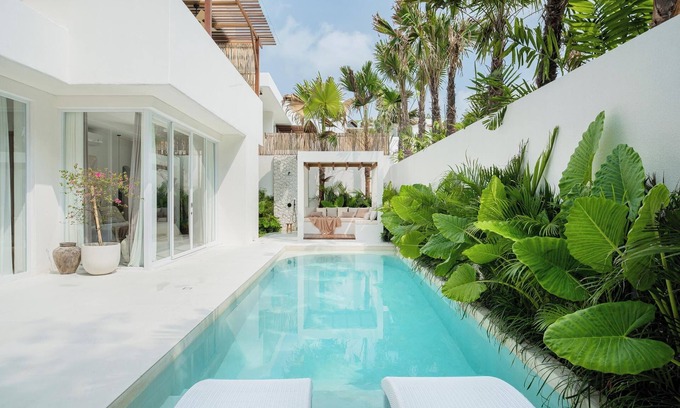 Tanjungbenoa Villa | New 3BR Chic Pool Villa Near Bingin Beach Uluwatu