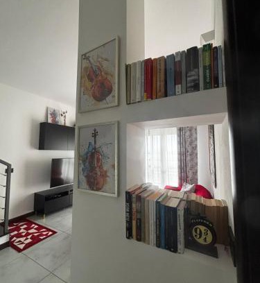 Cremona Apartment | New Apartment a Stone's Throw from the Fair