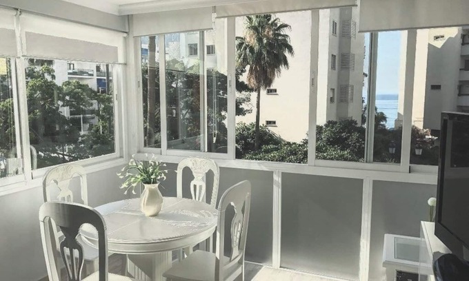 Marbella City Centre Apartment | NEW APARTMENT IN THE CENTER OF MARBELLA WITH SEA VIEWS