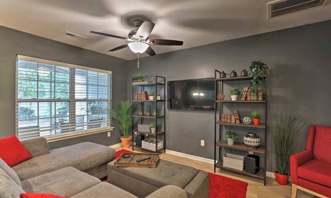 Charleston House | NEW! Beautiful Charleston Townhome with Pool Access & Covered Patio!
