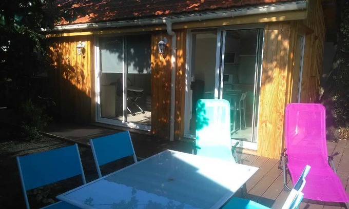 Gujan-Mestras Ski Chalet | New chalet and garden