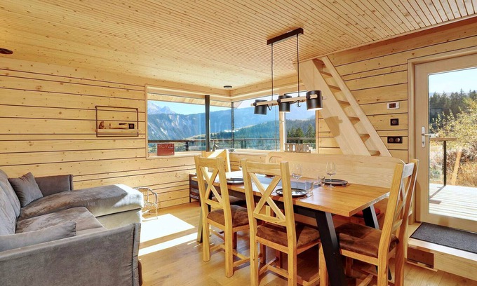 Courchevel Ski Chalet | New Chalet in Courchevel 1850, sleeps 6, ski-in/ski-out & wifi!
