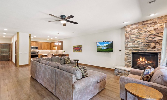 Crosslake Condo | New Condo On Crosslake| Amenities for All Seasons