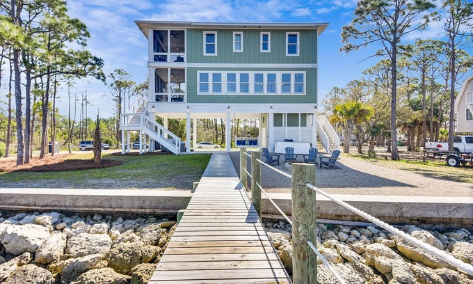 St. George Island House | NEW EVENTIDE IS YOUR DAZZLING BAY FRONT ESCAPE!