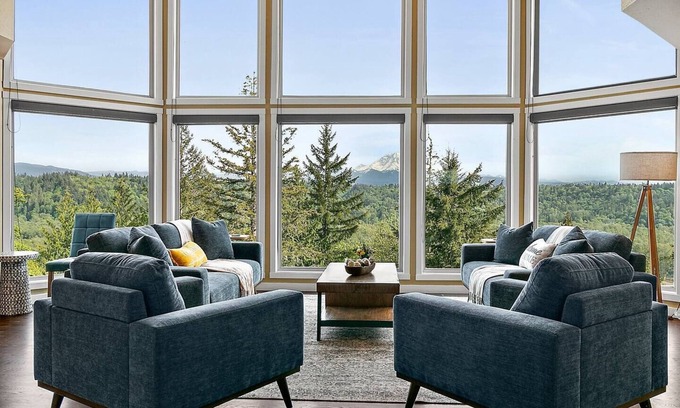 Auburn House | *New* Experience the Wonder - Mt. Rainier Majesty