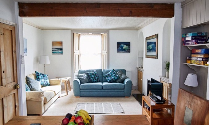 Chysauster House | New for June 2019 Light and spacious house Full Of Cornish Charm!