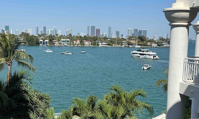 Miami Beach Condo | new furn.1 plus-bedroom, condo Miami Beach, Venetian Islands, Bay Miami View