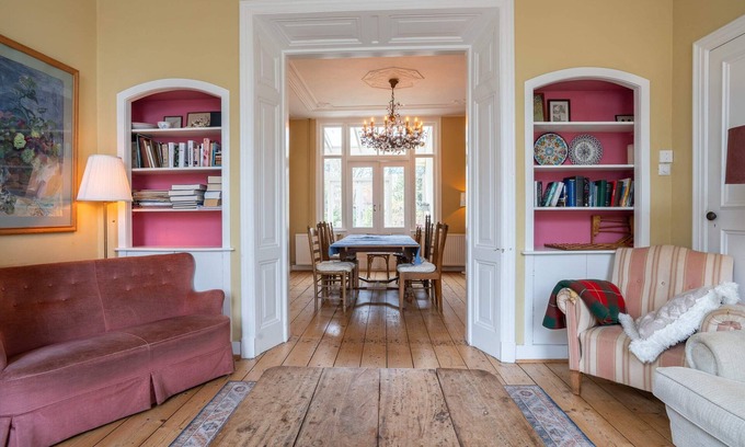Domburg House | NEW! Hello Zeeland - Vakantiehuis Markt 10