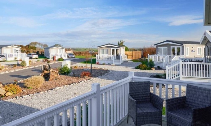 Looe House | New in 2017. Stylish and contemporary holiday home.