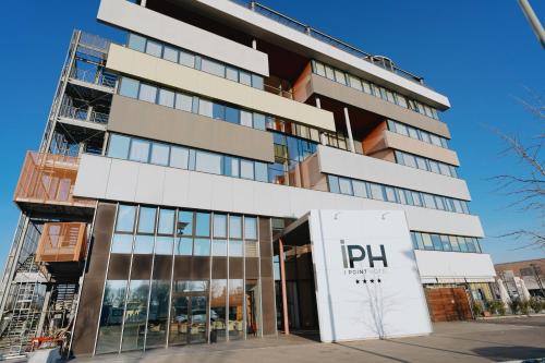 San Giovanni in Persiceto Hotel | NEW IPOINT HOTEL