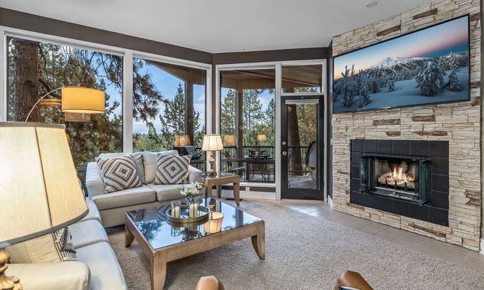 Century West Condo | New Listing! Mt. Bachelor Village Condo ~ Private Hot Tub ~ Views ~ Fireplace