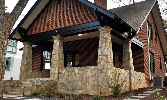 Athens Bed & Breakfast | New Listing! North Milledge BnB