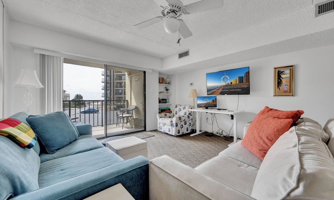 North Ocean City Condo | New Listing! Perfect for a couple, one bedroom, ocean block with a pool!