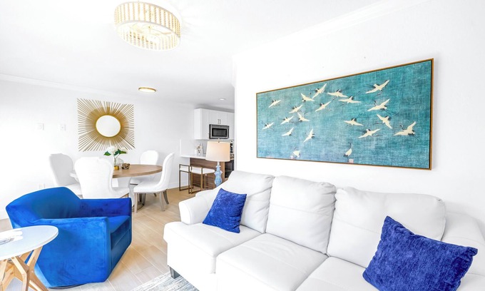 Siesta Key Village Apartment | NEW LISTING! Village Breeze - Heated Pool, Private Patio, Village and Beach!