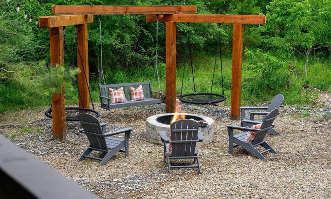 Broken Bow Cabin | New LuxeCabin located in Hochatown! Pool, Plunge, Play, Sauna & More Amenities!