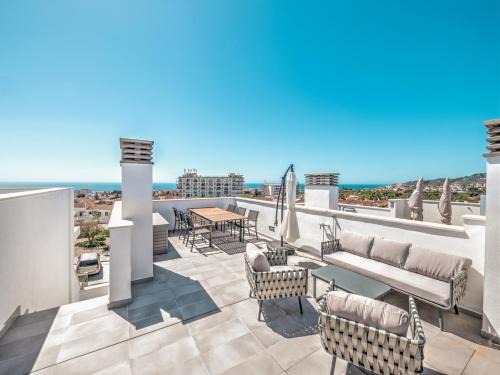 Nerja House | New Luxurious house with rooftop terrace and pool