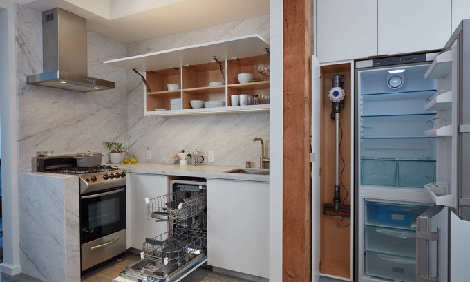 Bernal Heights Apartment | New Luxury Parkside Apartment