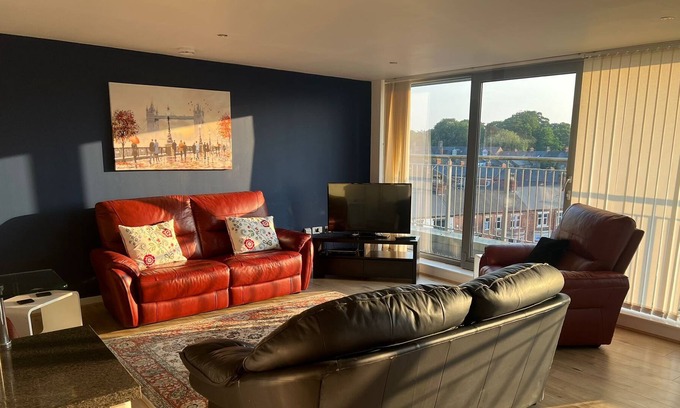 Darlington Apartment | New-luxury Penthouse in Town Centre