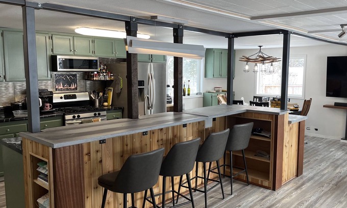 Mid-Hillside House | NEW: Modern Comfort Meets Historic Charm in Alaskan Railroad House