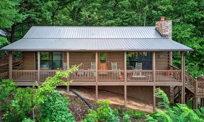 Lake Lure Cabin | NEW - My Mountain Paradise by Carolina Properties