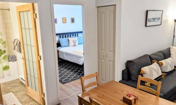 Langford House | New on Vrbo -nPrivate Garden Suite - Free car charger