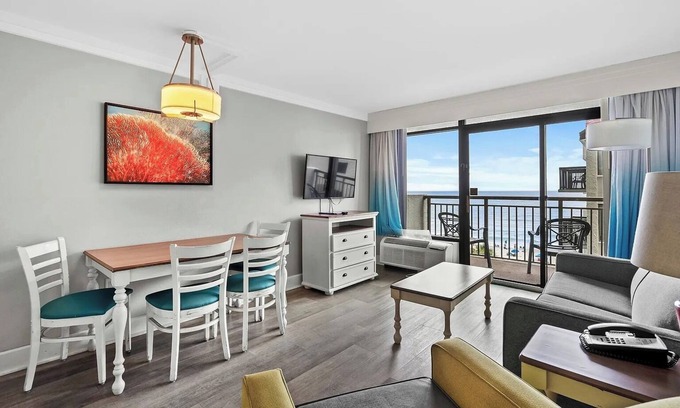 Myrtle Beach Condo | New Remodeled, Grand Cayman 662, Nice Decor,Pools!
