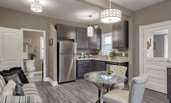 St. Louis Condo | ☆ New Renovate ☆ Carondelet Park☆ Holly Hills☆Yard