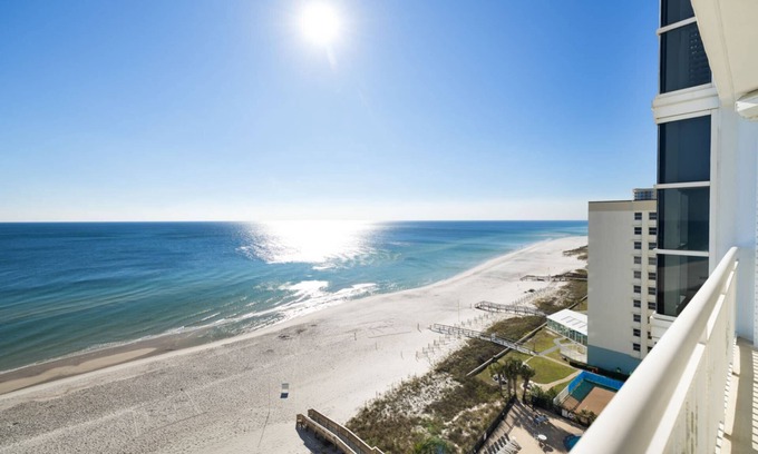 Ono Island Condo | New Rental |Palacio End Unit |Spectacular Gulf Views |Spacious 3 BR in the Heart of Perdido Key