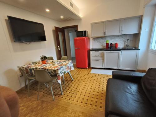 Bordighera Apartment | New Seaside Vintage Apartment, 20m to the beach, WI-FI&TERRACE