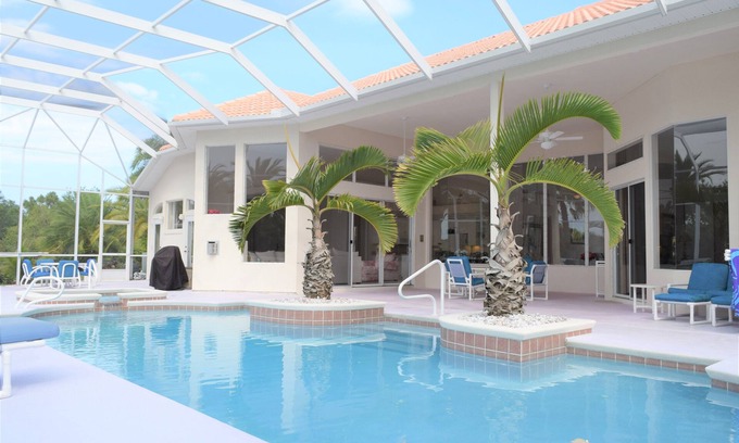 New Smyrna Beach House | New Smyrna Beach House-Beach,Pool,Hottub,GymnGrill,Garage,Pets,Flagler,near all.