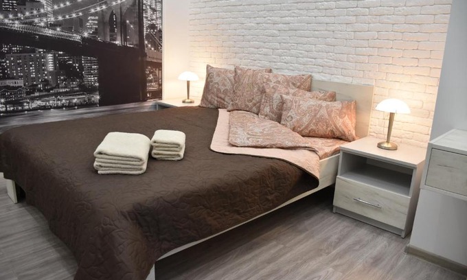 Prospekt Svobody Apartment | New spacious central apartment