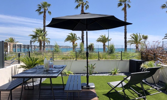 Bandol Apartment | New standing T2 Sea View
