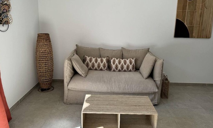 Santa Giulia Apartment | New T2 apartment in the heart of the maquis, 15 minutes from the beach and minutes from amenities