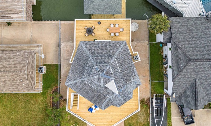 Galveston House | NEW! The Blue Pentagon 3-Bedroom Home