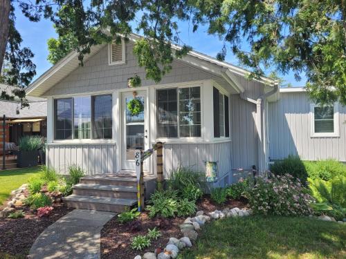 Beulah House | New! The Lily Pad On Benzie Blvd - Super Cute!