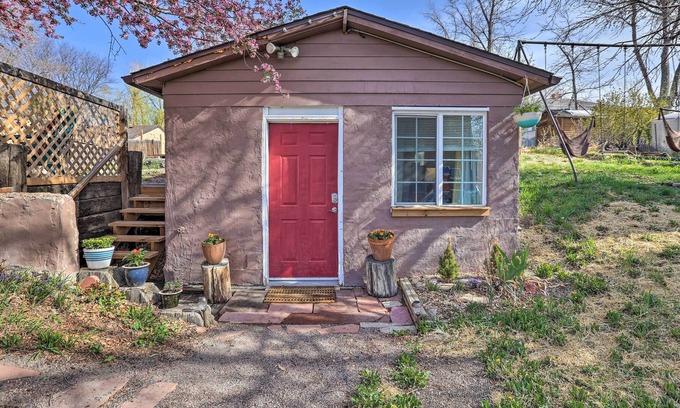 Lamar Heights Area Apartment | NEW! Urban Tiny Cottage w/ Deck < 10 Mi to Denver!