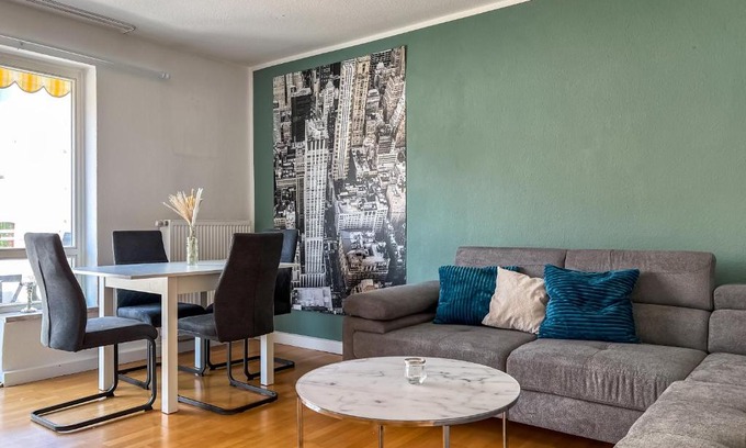 Vorderer Westen Apartment | New-York Appartment, 2 Zimmer, Zentral Nähe Bahnhof Wilhelmshöhe