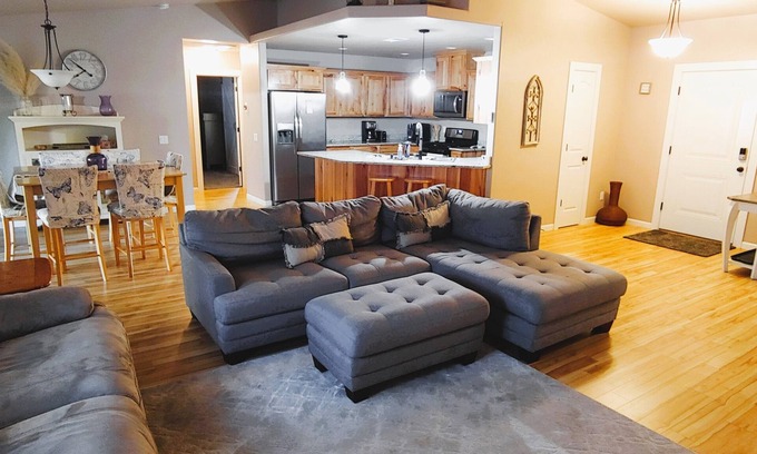 Fruitdale House | Newer Beautiful Spacious Home, 3 bed/2 bath.